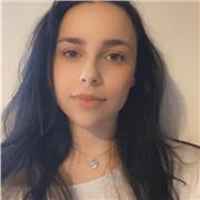 Laurenda che offre lezioni di inglese